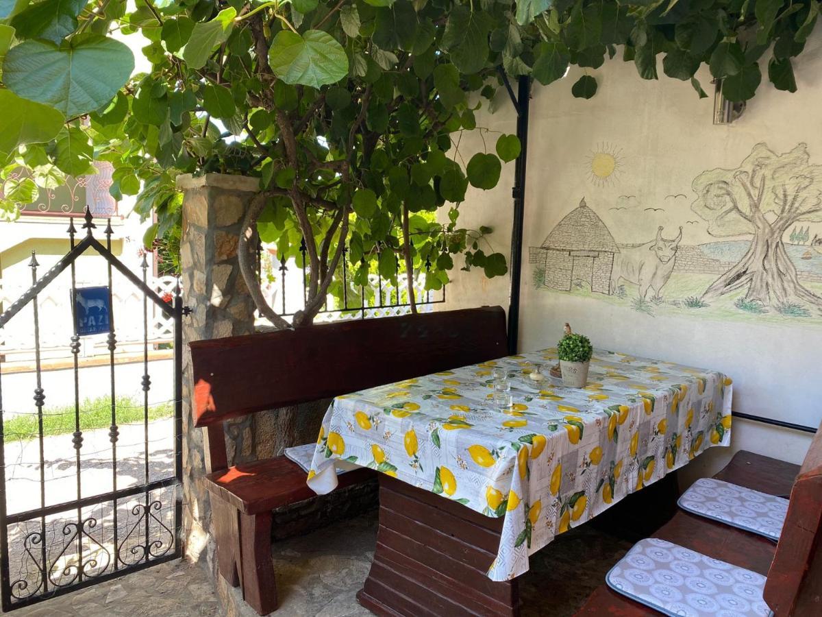 Studio Apartment Elsa Galižana Kültér fotó